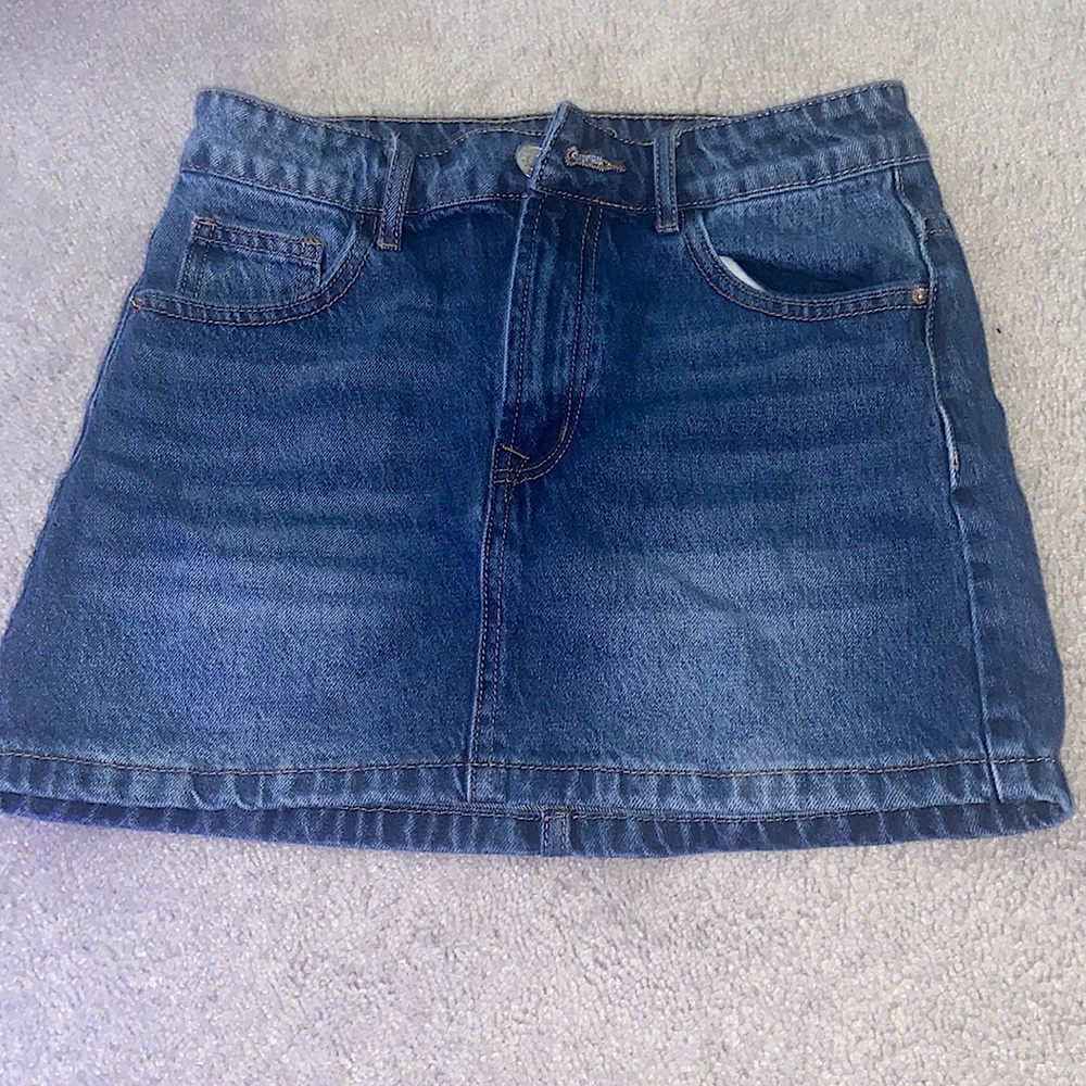 ONLY WORN ONCE!